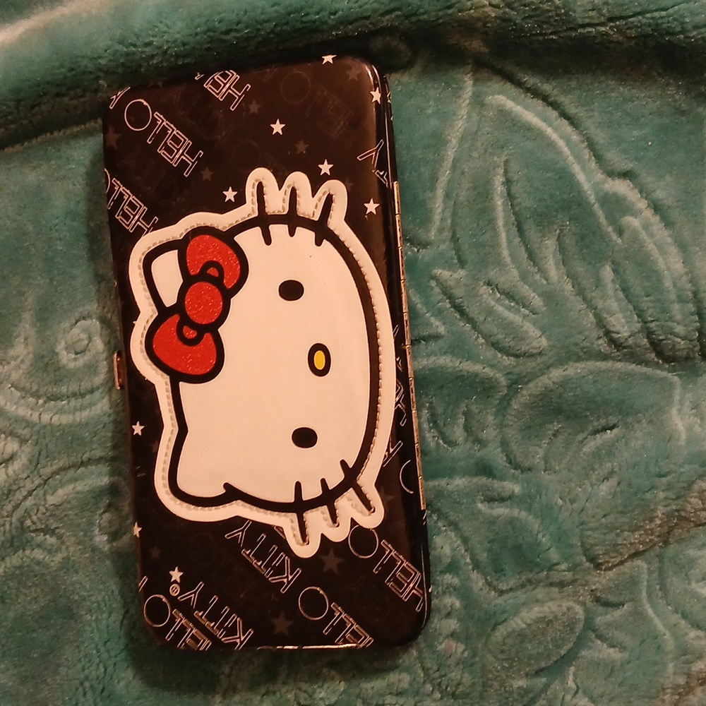 Hello Kitty Hard Case Wallet
